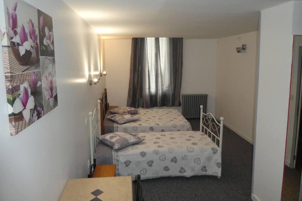 Etanit ! Etape Calme Et Parking Velo, Bicycle - Connection Tous A 1Mn Bus,Train Et Aeroport - Plein Centre De Beziers Pour Visiter,Manger - Chambres Climatisees, Spacieuses Amenagees Pour Singles, Couple, Et Ou Familles - Consigne Et Petit Dej En Plu Exterior photo