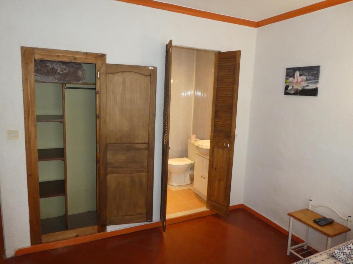 Etanit ! Etape Calme Et Parking Velo, Bicycle - Connection Tous A 1Mn Bus,Train Et Aeroport - Plein Centre De Beziers Pour Visiter,Manger - Chambres Climatisees, Spacieuses Amenagees Pour Singles, Couple, Et Ou Familles - Consigne Et Petit Dej En Plu Exterior photo